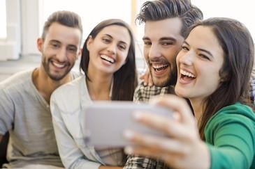 cosmetic dentistry dedham | friends taking selfie